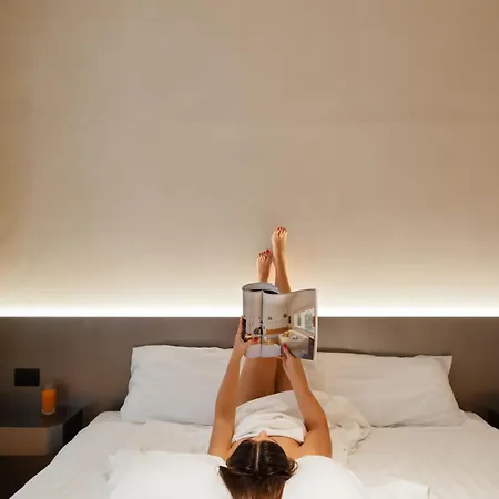 C10 Boutique 3* روما